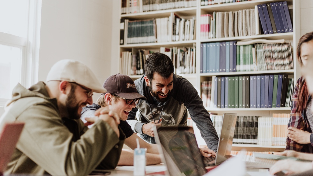 estudia carreras en linea en tiffin university